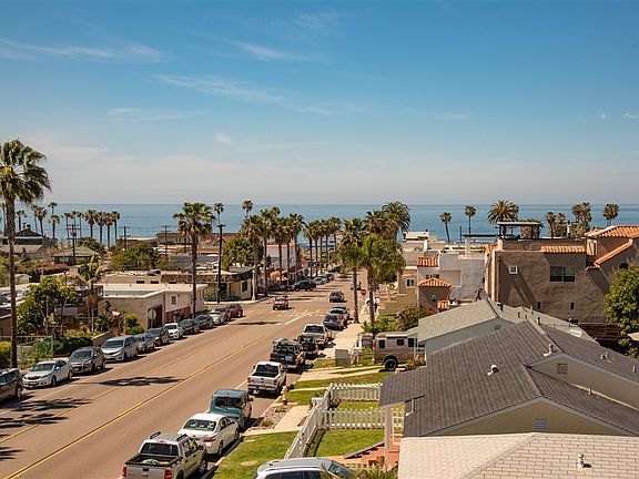 2nd image of 4628 Point Loma Avenue