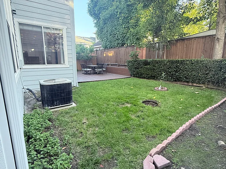 16 Elmwood Dr — Photo 9