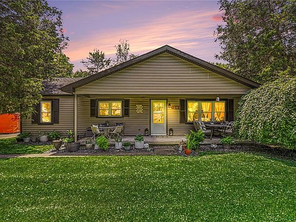 2nd image of 1261 Wallaby Dr