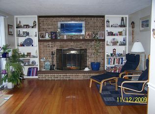 8050 Winding Way Ct, Springfield, VA 22153