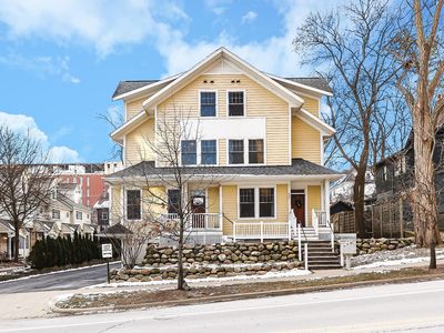 928 Catherine St, Ann Arbor, MI, 48104