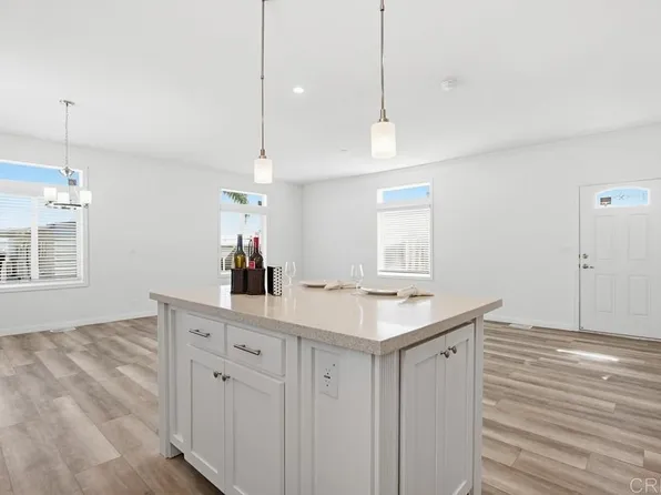 42 Havenview Ln, Oceanside, CA 92056