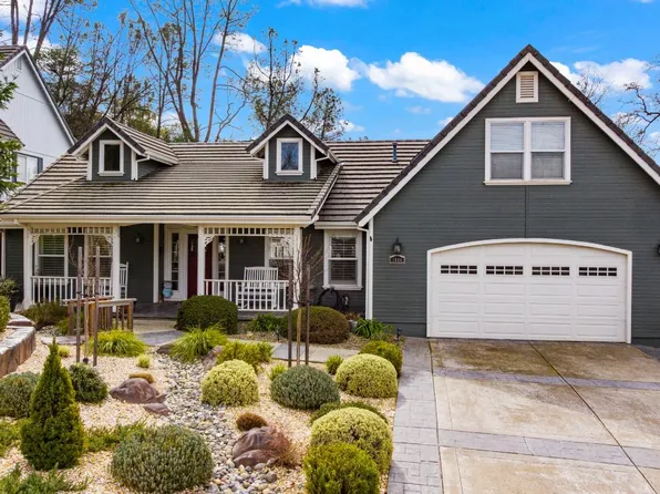 1044 Diamante Robles Ct, Diamond Springs, CA 95619