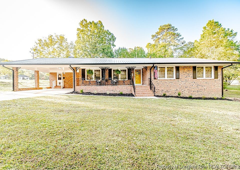 1st image of 420 Fields Dr