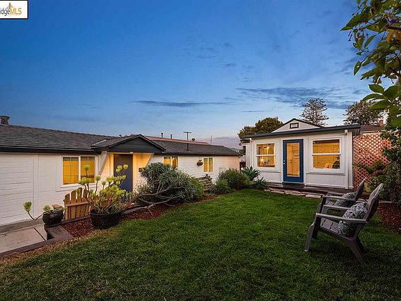3rd image of 6209 Tehama Ave