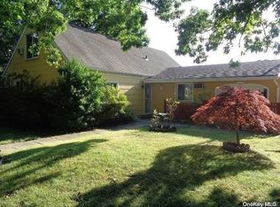 1416 Islip Ave, Brentwood, NY 11717