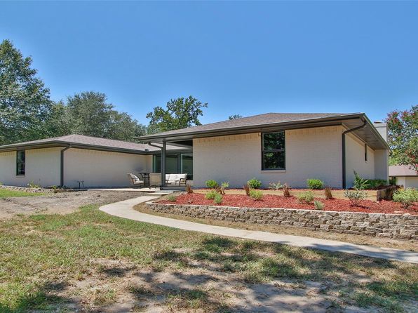 3706 County Road 409, Navasota, TX 77868