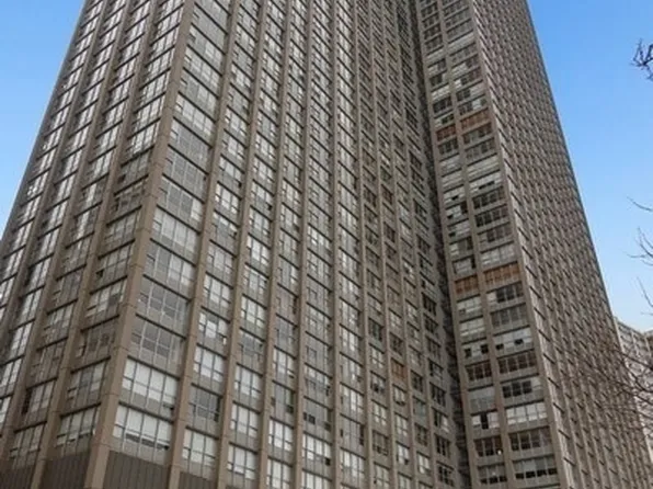 655 W Irving Park Rd APT 4011, Chicago, IL 60613