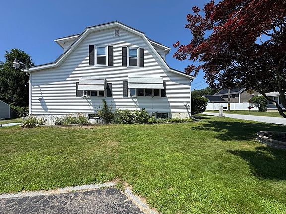3rd image of 74 Hobart Street