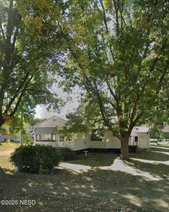 711 Burlington St, Lake Norden, SD, 57248
