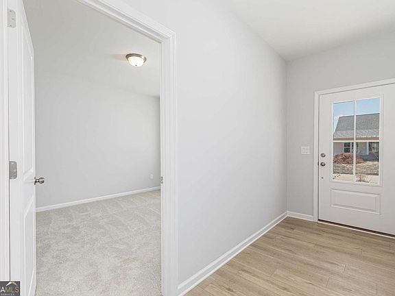4th image of 744 Coventry Cove Way