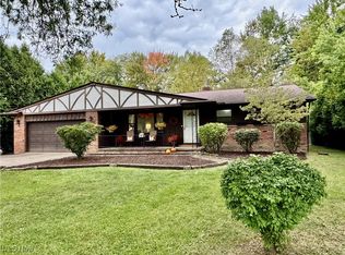 16624 Howe Rd, Strongsville, OH 44136