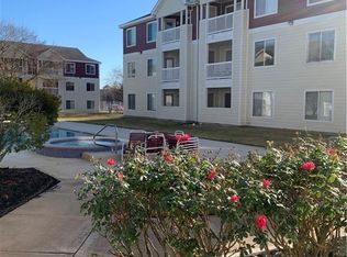 521 Southwest Pkwy APT 201, College Station, TX 77840