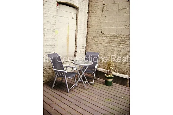 Rented by City Connections Realty | media 42