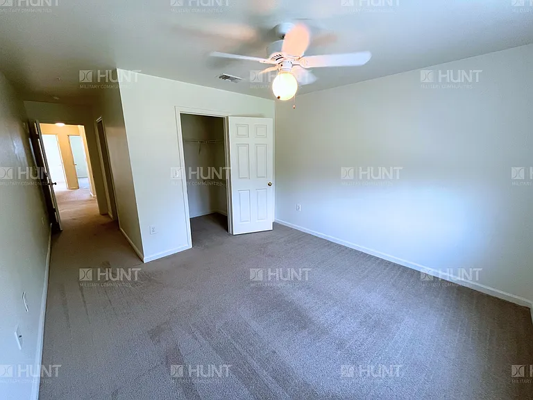 2046-1 Sycamore Ct — Photo 8