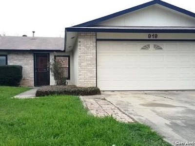 919 Hayloft Ln, San Antonio, TX, 78245