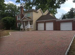 100 Park St, Haworth, NJ 07641
