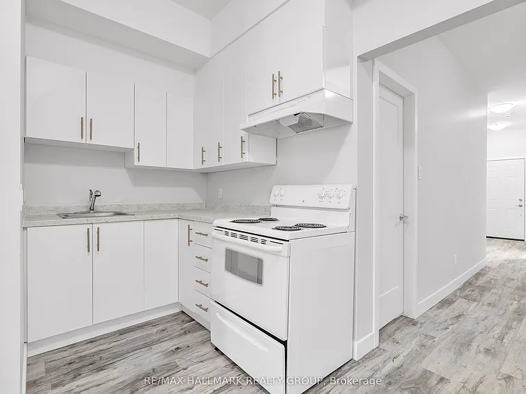 259 Somerset St E #6 — Photo 9