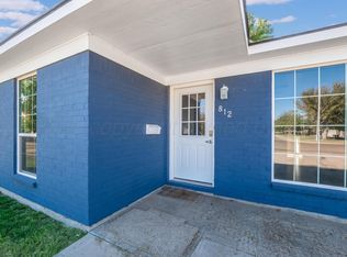 812 NE 4th St, Dumas, TX 79029