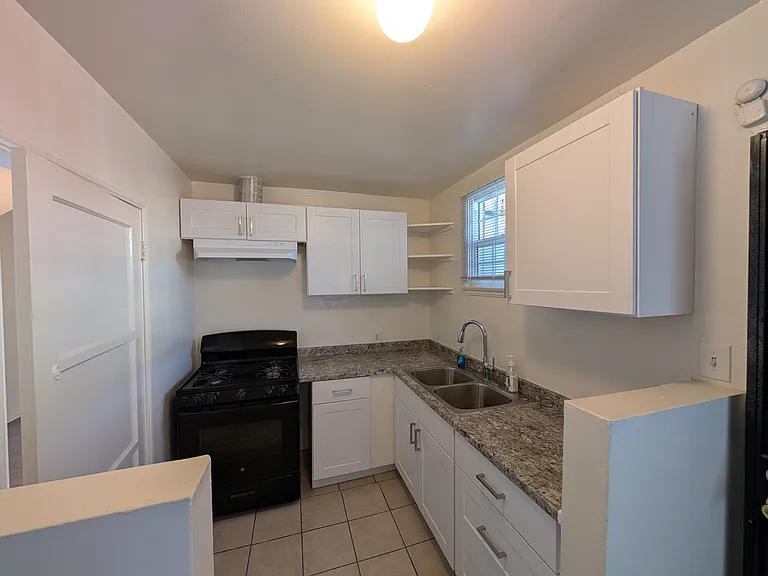 2183 W 17th St #2183 — Photo 5