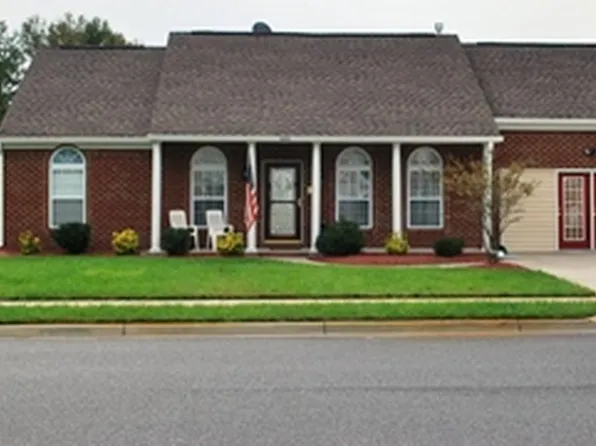 2800 Nicks Pl, Chesapeake, VA 23323