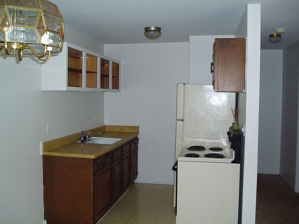 2nd image of 2612 Lovington Dr