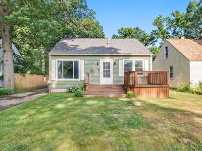 5111 Cisne Ave SW, Wyoming, MI, 49548