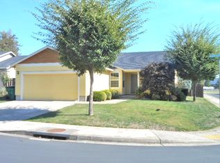 354 S Airpark Way, Newberg, OR 97132