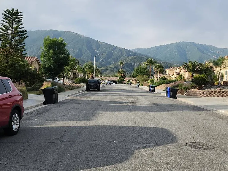 N Caleb Ln — Photo 23