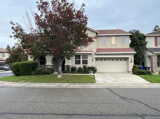 5111 Blossom Ranch Dr, Elk Grove, CA 95757