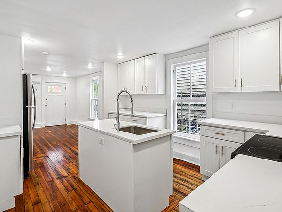 5th image of 4538 S Liberty St #201