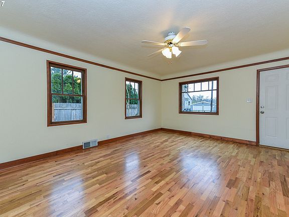 2nd image of 5810 SE Firwood St