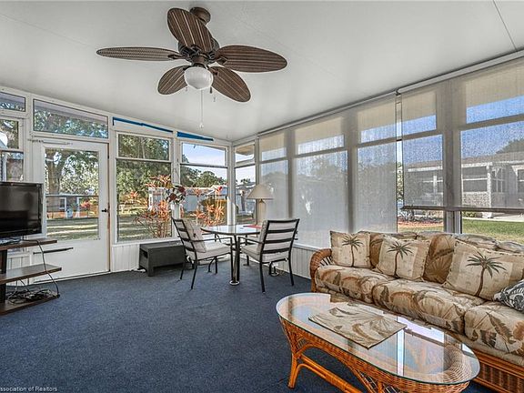 4th image of 2823 S Dockside Dr