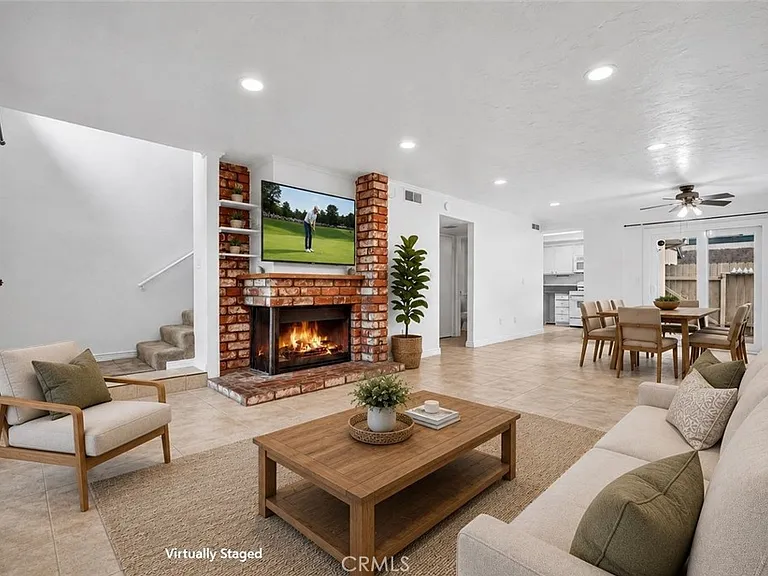 4526 Heil Ave — Photo 1