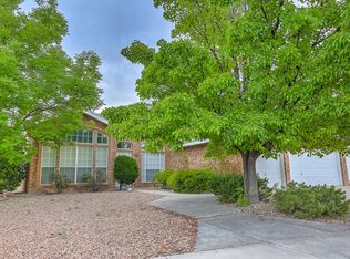 4428 Hillcrest Ave NW, Albuquerque, NM 87120