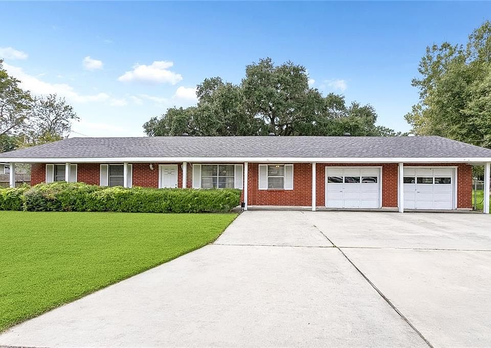 1st image of 322 Magnolia Ave