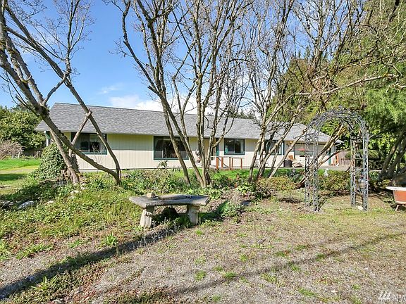 3rd image of 4719 53rd St E