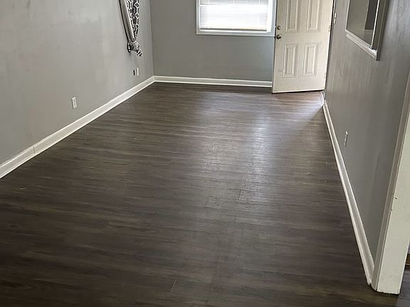 5th image of 2106 Hill St NW APT 4