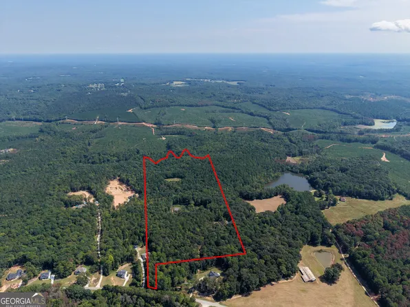 1620 Cross Plains Hulett Rd, Carrollton, GA 30116