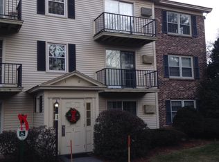 1 Bittersweet Rd APT 11, Nashua, NH 03060