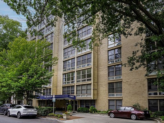 2nd image of 1260 21st St NW APT 811