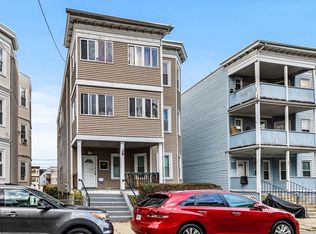 29 Havelock St, Dorchester, MA 02124
