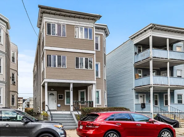 29 Havelock St, Dorchester, MA 02124