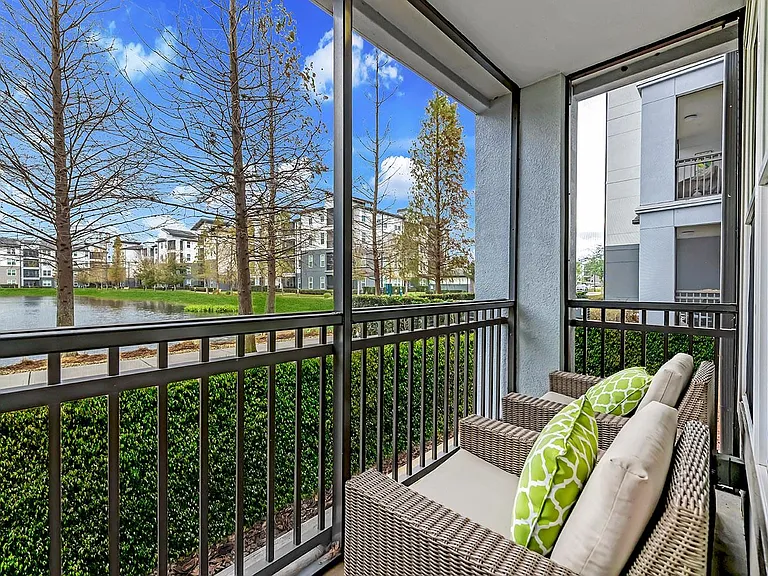 Pearce at Pavilion Luxury Apartments — Photo 14