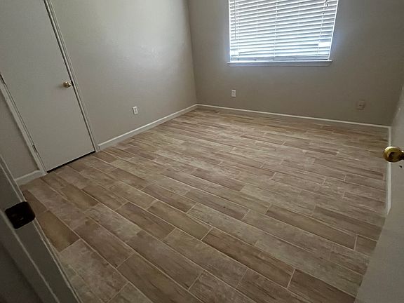 5th image of 3107 Woodsman Ct