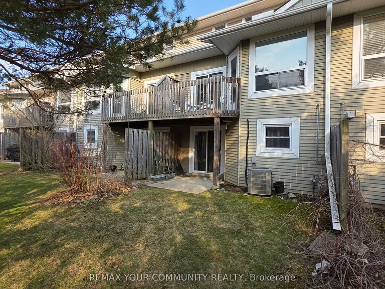210 Highland Cres #19 — Photo 33