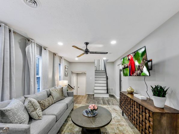 3715 Clearwater Dr, Atlanta, GA