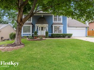10308 Century Ln, Overland Park, KS 66215