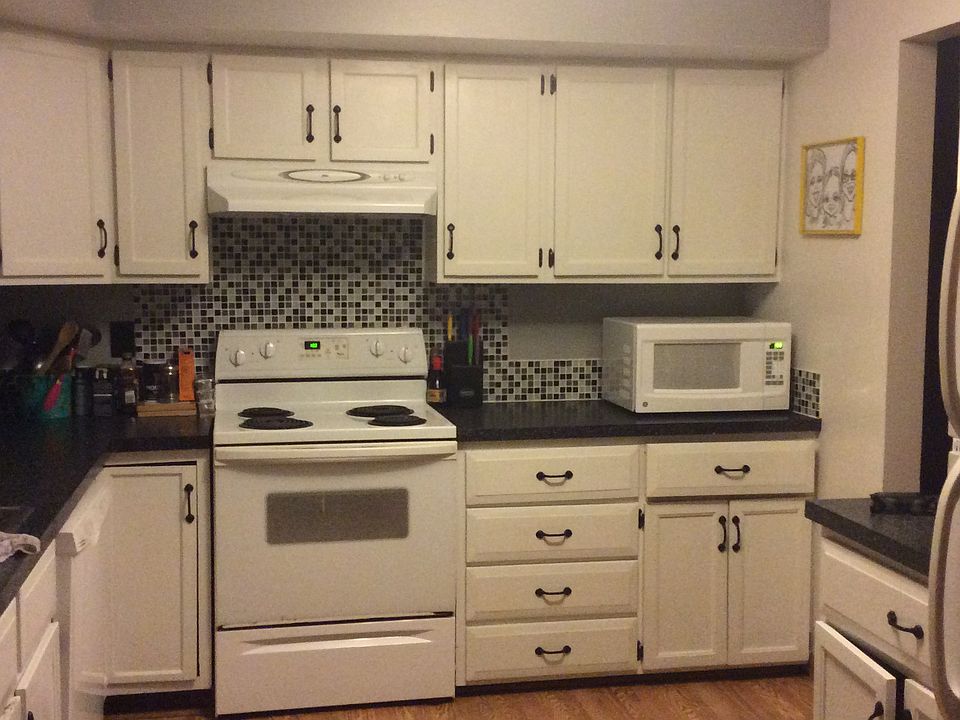 1st image of 223 Plum Creek Ln