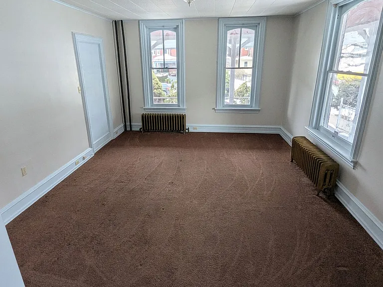 716 Market St — Photo 12